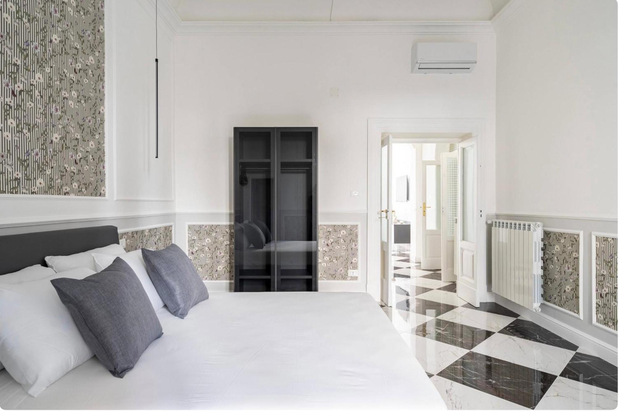 Nitti 76 Luxury Apartment Ταράντο Εξωτερικό φωτογραφία